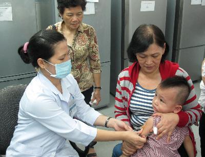 Tăng cường biện pháp đối phó với bệnh sởi ảnh 1